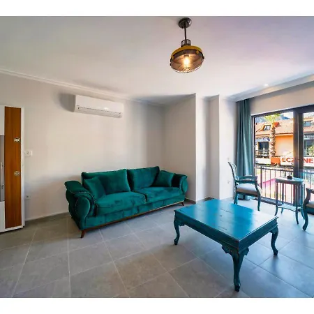 Hotel de apartamente Only Blue Rhapsody 4*