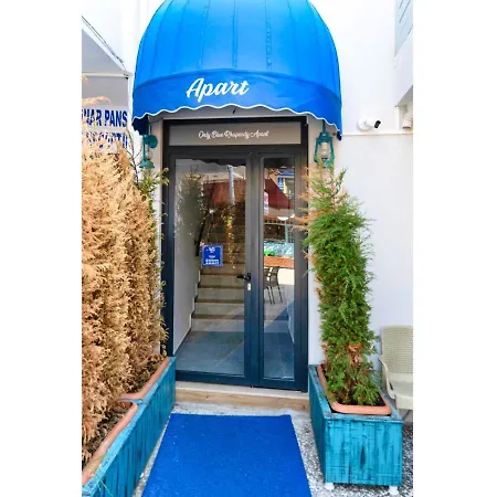 Only Blue Rhapsody Apartahotel 4*