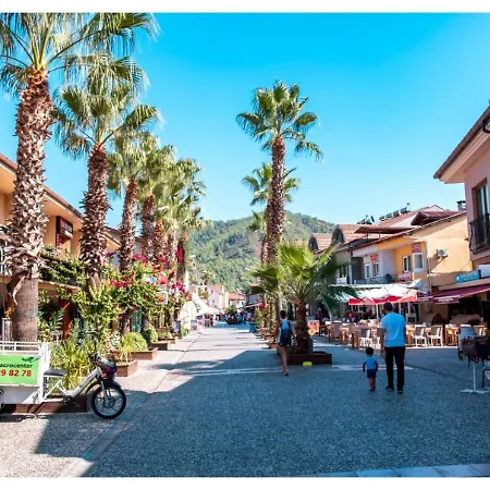 Apartmanhotel Only Blue Rhapsody 4*